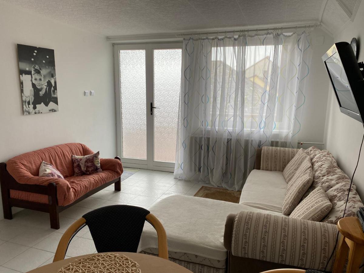 Friends Villa Apartments 2 ヘーヴィーズ エクステリア 写真