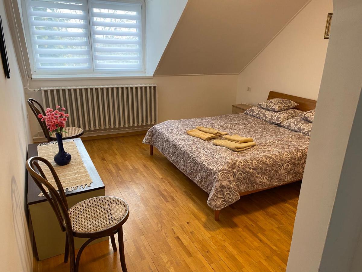 Friends Villa Apartments 2 ヘーヴィーズ エクステリア 写真
