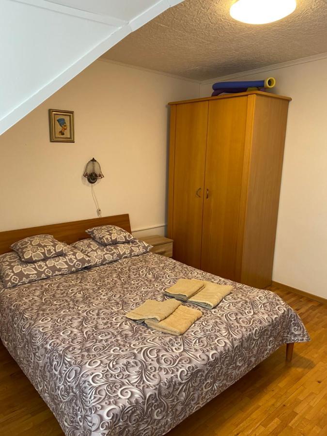 Friends Villa Apartments 2 ヘーヴィーズ エクステリア 写真