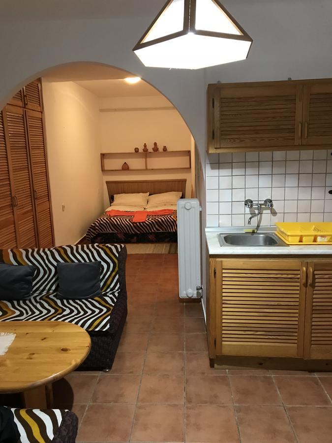 Friends Villa Apartments 2 ヘーヴィーズ エクステリア 写真