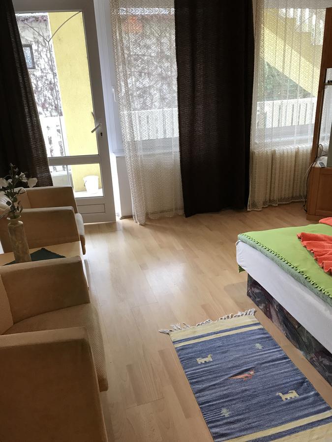 Friends Villa Apartments 2 ヘーヴィーズ エクステリア 写真