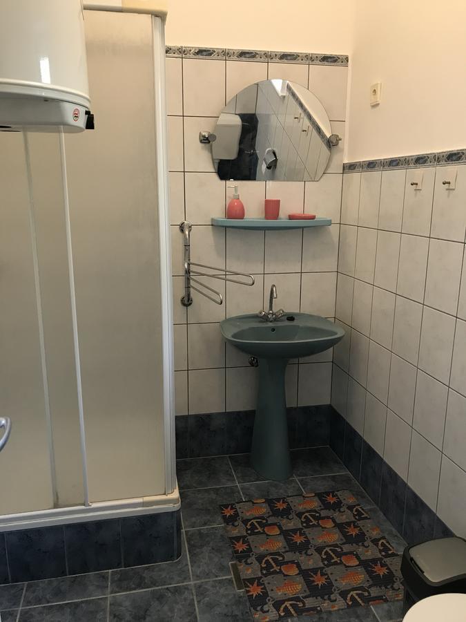 Friends Villa Apartments 2 ヘーヴィーズ エクステリア 写真