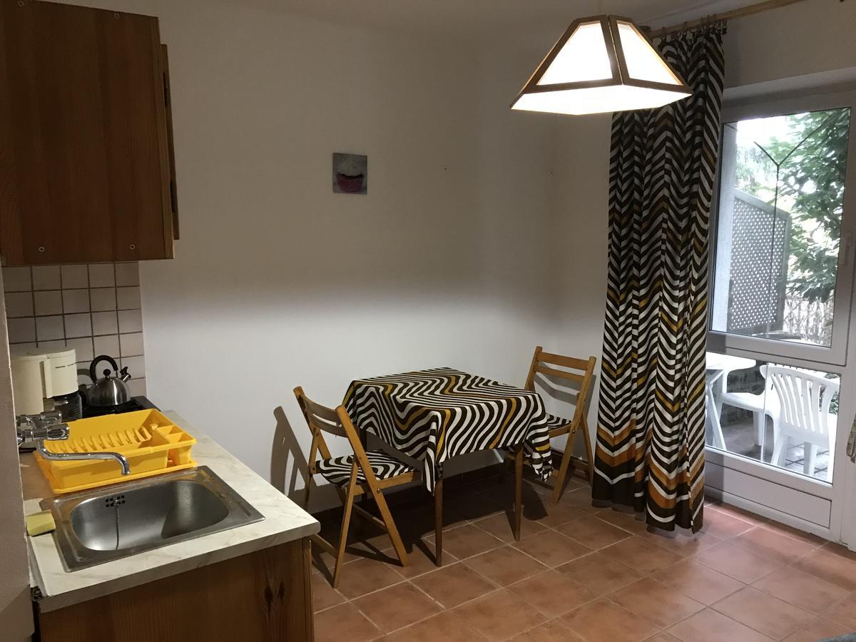 Friends Villa Apartments 2 ヘーヴィーズ エクステリア 写真